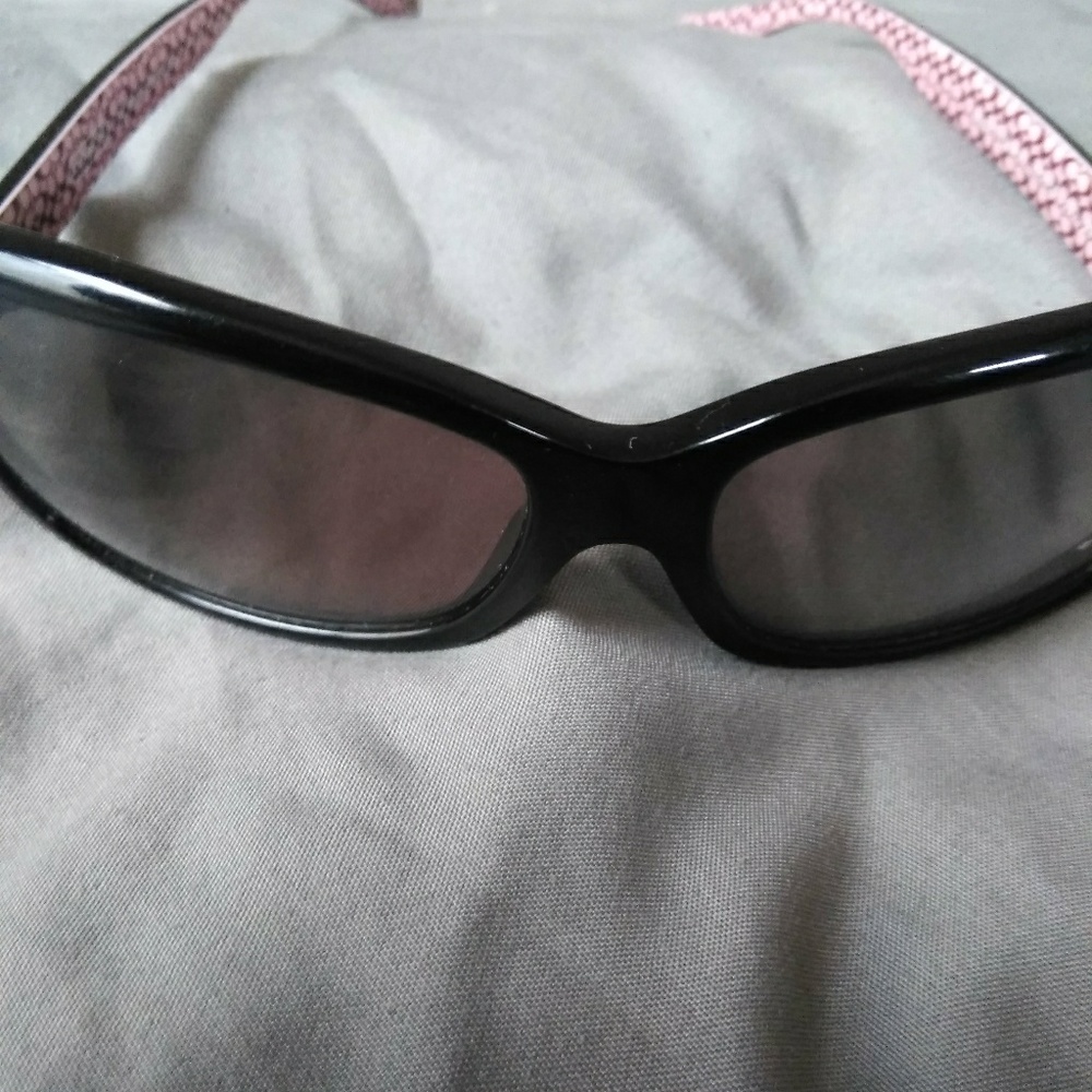 Coach ladies sunglasses